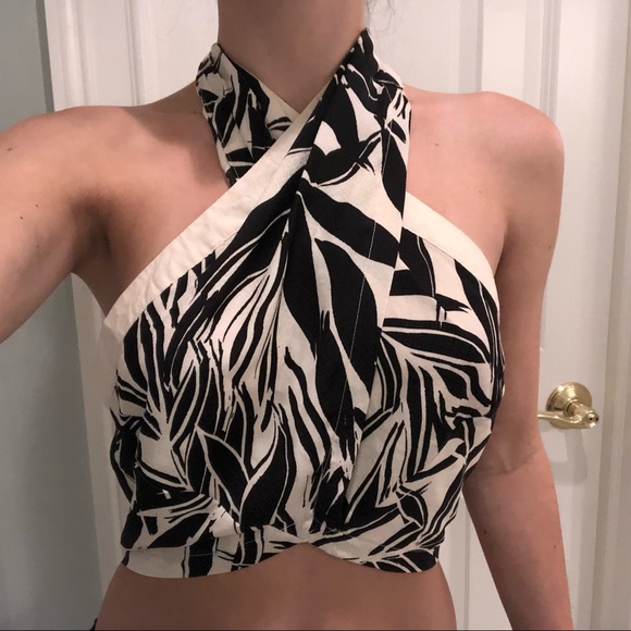 Boho Chic Tropical Cross Over Halter Crop Top - Picture 2 of 6